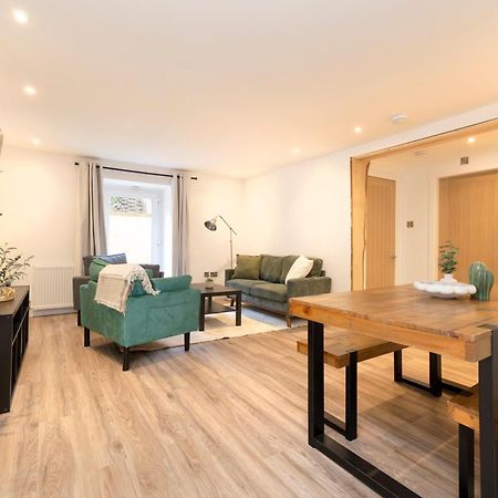 Joivy 3Br Flat In Haymarket With Free Parking Edimburgo Exterior foto